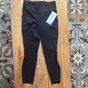 NWT lululemon athletica Black Fast and Free HR Tight 25"